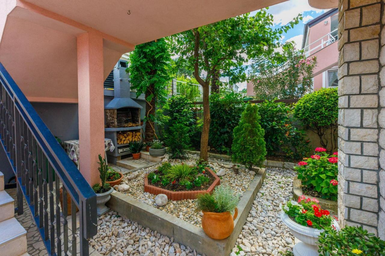 קריקווניצה Apartments Hana מראה חיצוני תמונה